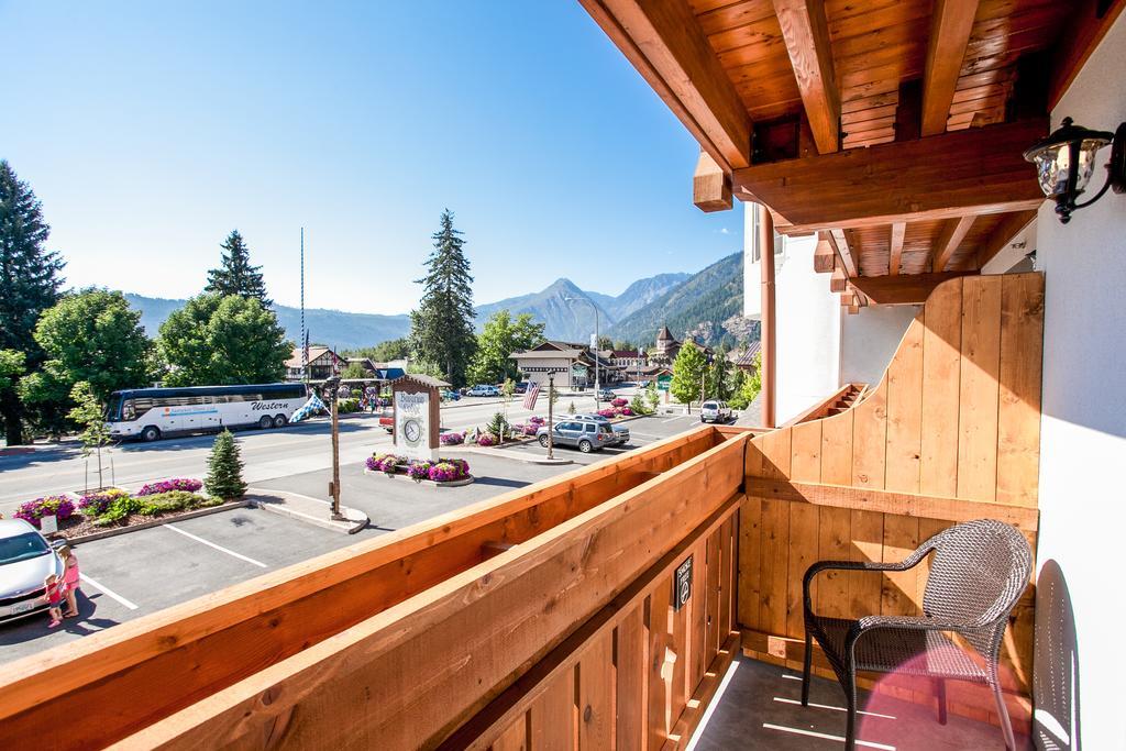 Deluxe Single Room Balcony,224275724:JPEG