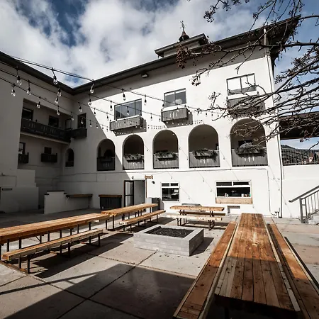 Loge Leavenworth-3